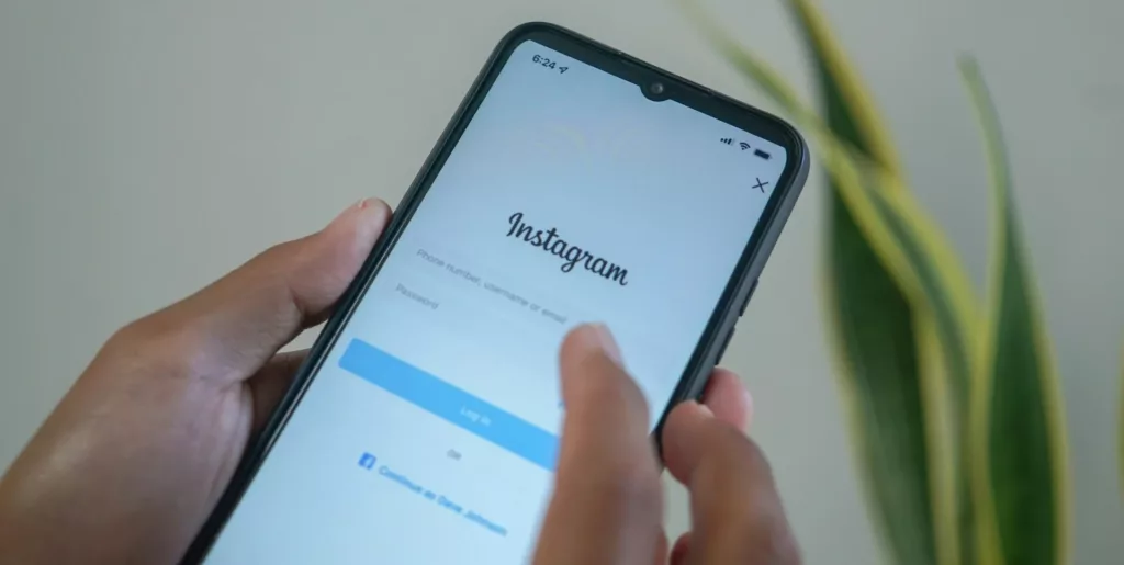 Instagram Log In