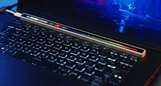 flex bar connected to macbook